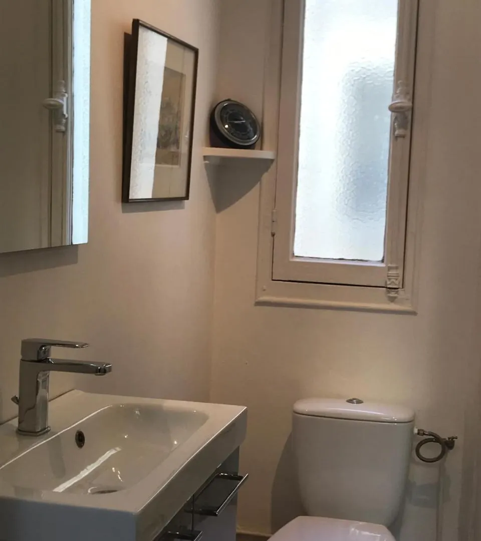 Living - Duquesne Apartment
